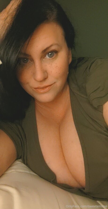 Sweetemmie sexy pornstar picture