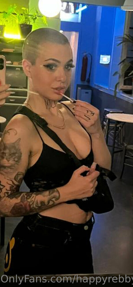 Happyrebby top pornstar pic