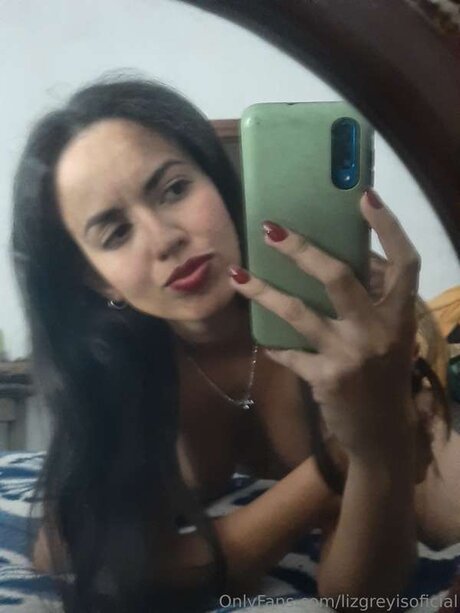 Lizgreyisoficial model naked galleries