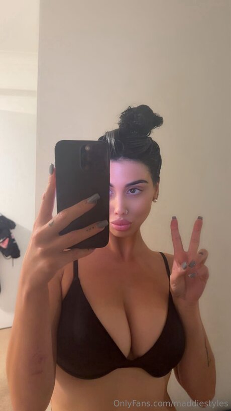 Maddiestyles erotic actress photos