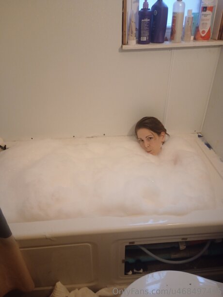 U468497465 pornographic model pictures