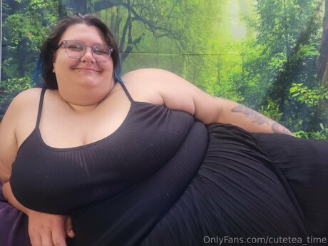 Cutetea Time model top photo