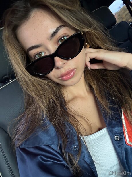 Kim Chloe nude star archive