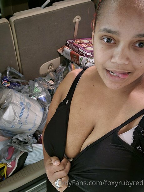 lesbian fisting onlyfans nude pictures