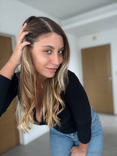 Georgiameyer pornstar hd pic