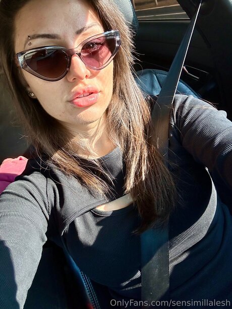 Sensimillalesh pretty actress images