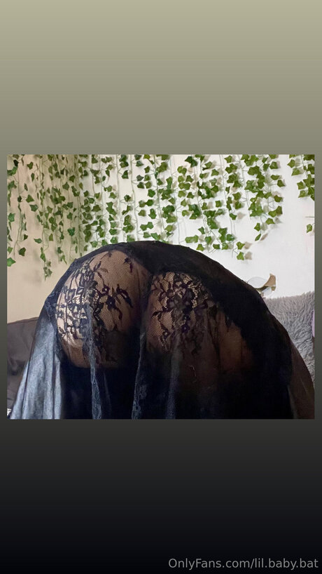 Lil Baby Bat pornstar perfect archive
