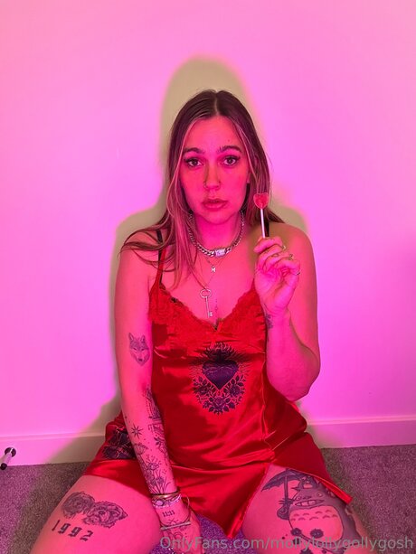 Mollylollygollygosh star erotic picture