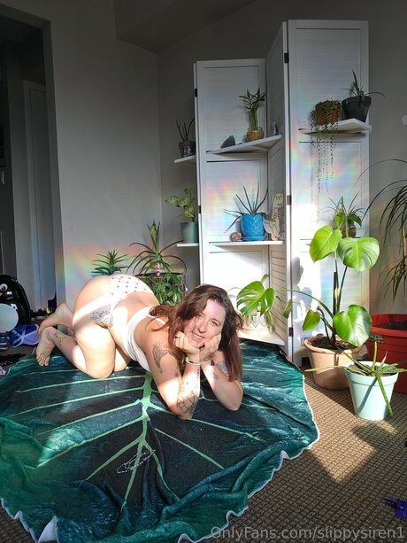 Slippysiren1 star beautiful image