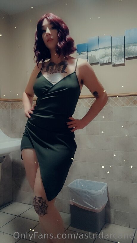 Astridarcane erotic star image