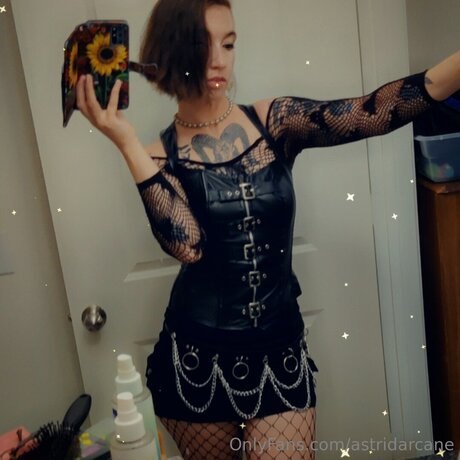 Astridarcane xxx star img