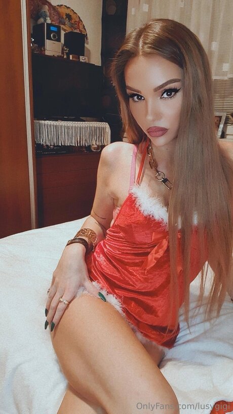 Lusygigi star naked images