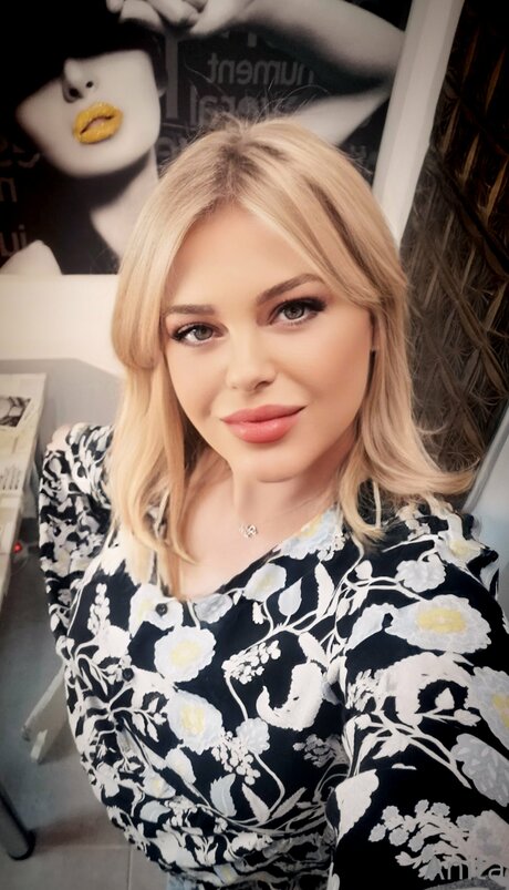 Lovewithanita nice model image