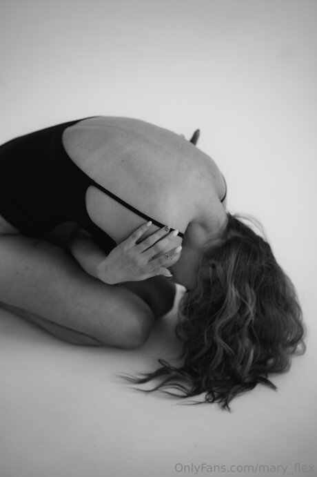 Mary Flex star sex photos