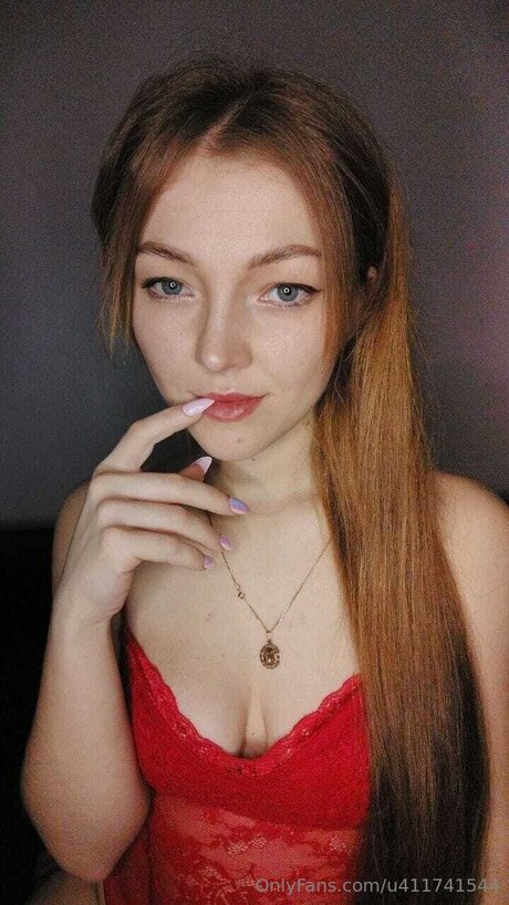 U411741544 model beautiful image