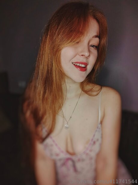 U411741544 high quality pornstar pictures