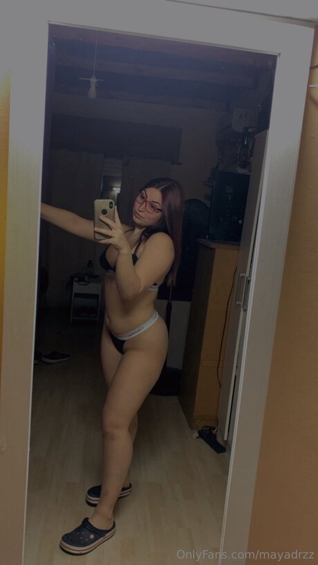 Mayadrzz star naked pics