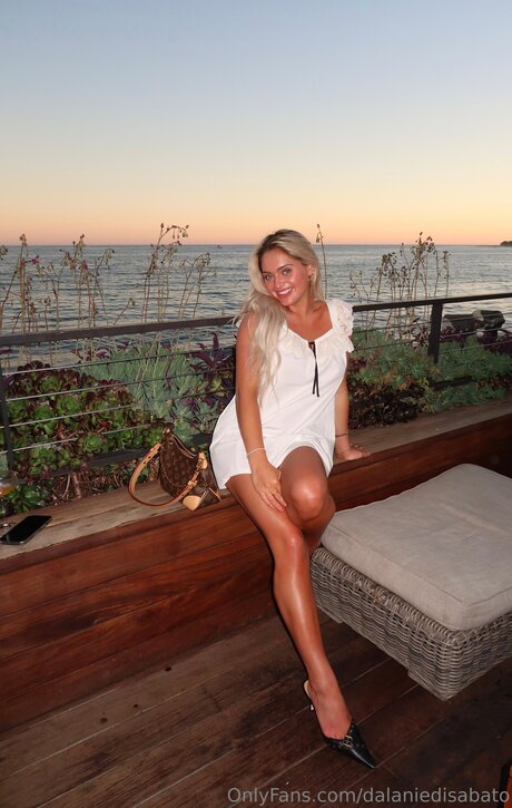 Dalaniedisabato star high quality pics