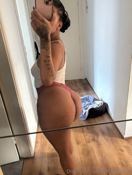 Amandalvee star top gallery