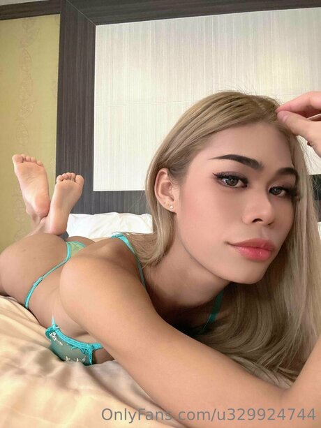 Starlitsylvia free model images