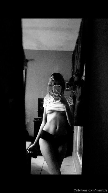 Mlssxx model pretty img