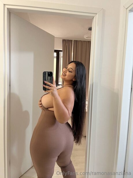 Ramonasanziana xxx actress archive