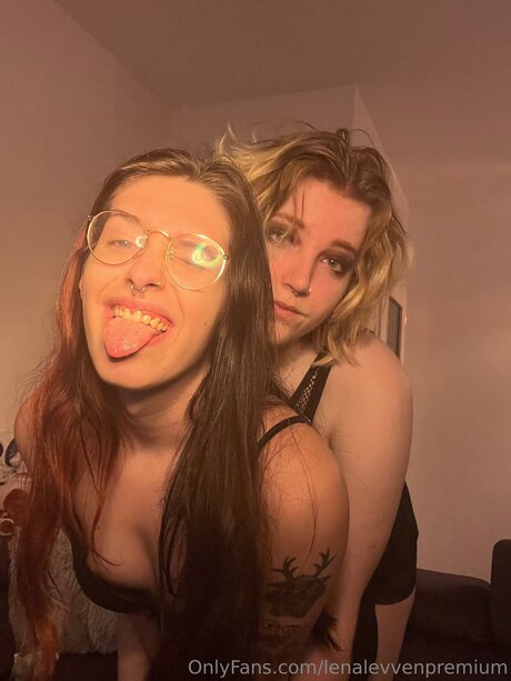 Lenalevvenxo star best images