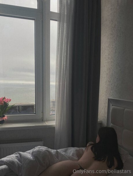 Bellastars naked star photos