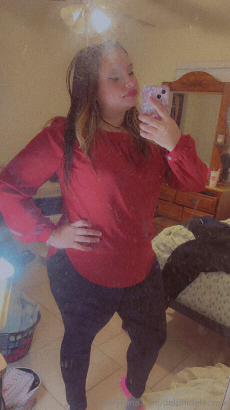 Delphidelacroix model free photos