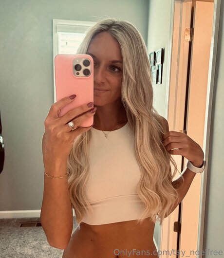 Tay Noelfree hd model images