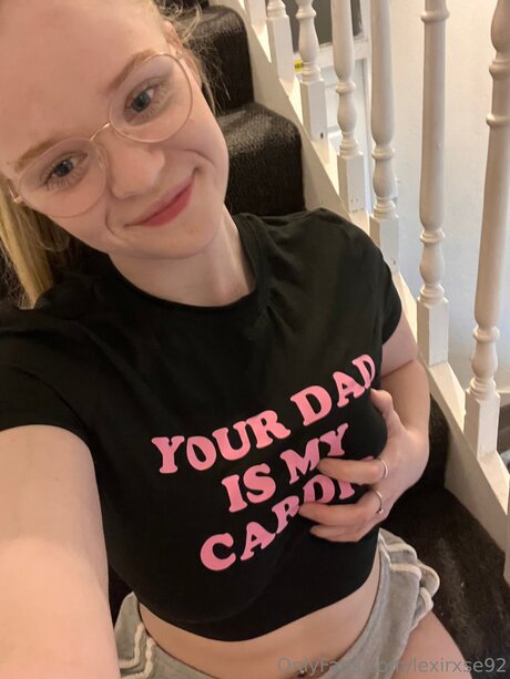 Lexirxse92 naked star image