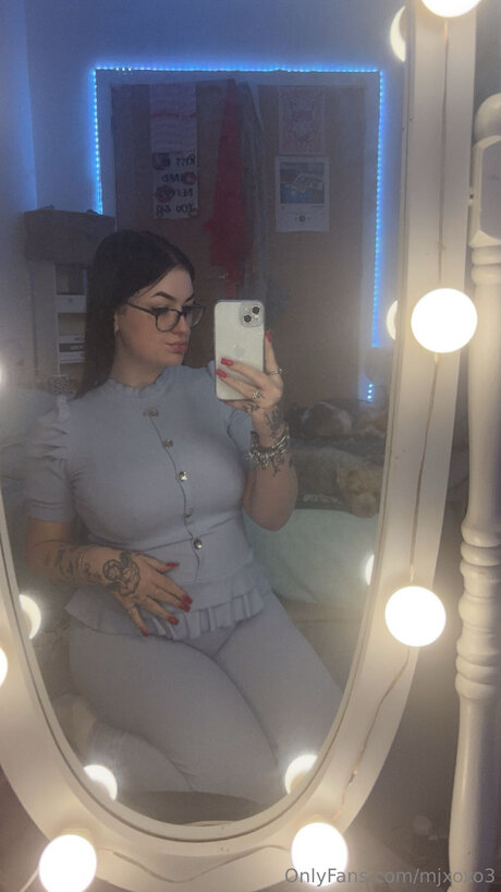 Mjxoxo3 star xxx photo