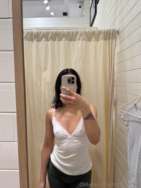 Babiehan adult model pic