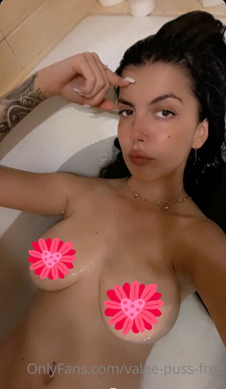 Valentinagoleafree perfect actress image