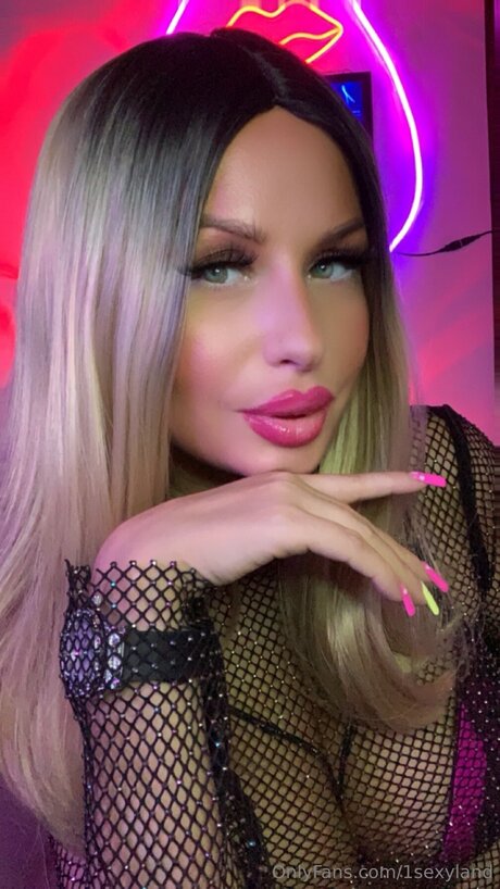 Smexyland hd actress galleries