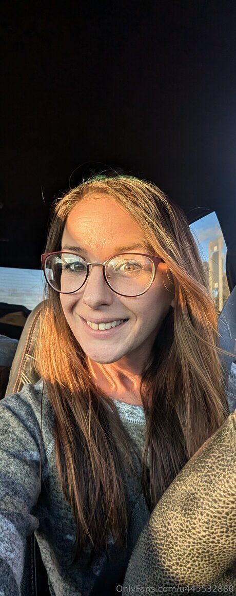 U445532880 pornographic model images