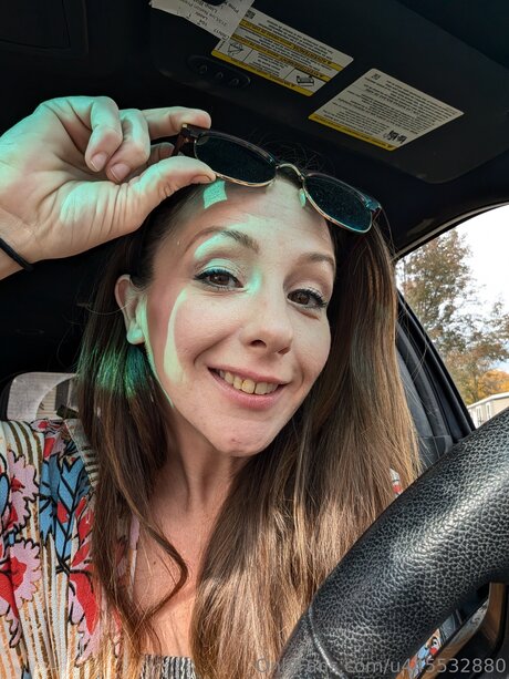 U445532880 nude pornstar pics