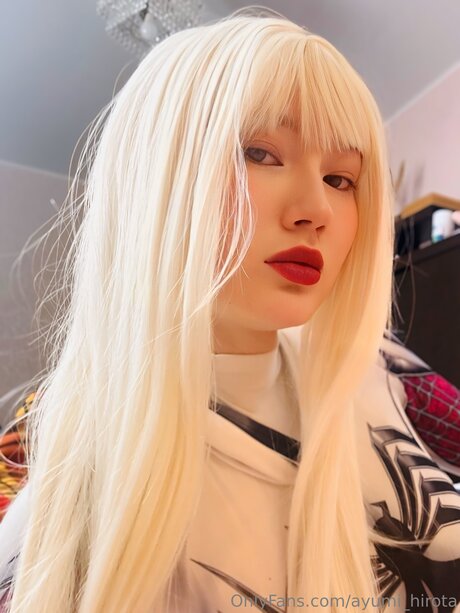 Ayumi Hirota hd pornstar pics