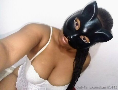 Kamii1445 pornstar photo