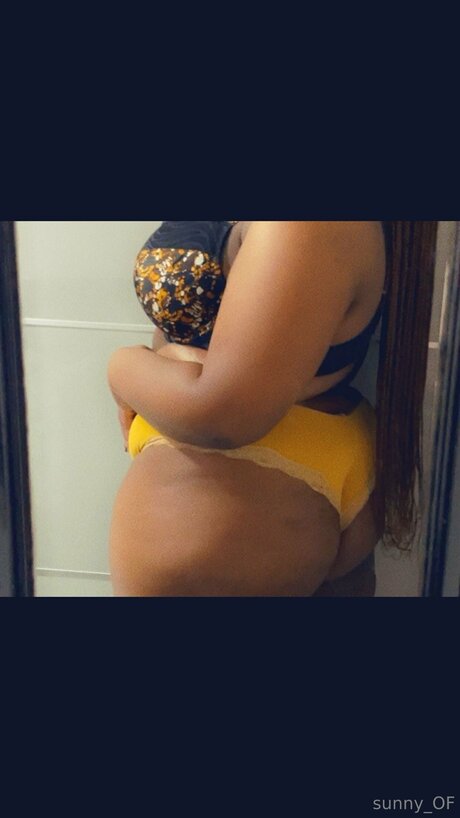 Sunset Vibes pornstar nude photo