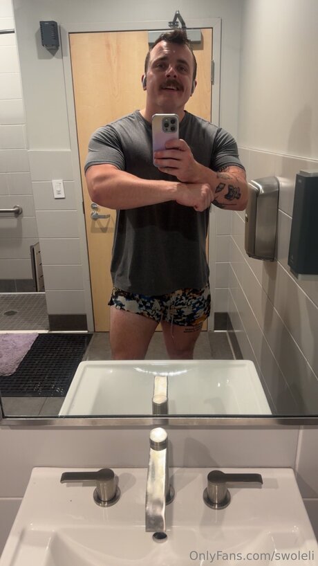 curvy onlyfans adult gallery