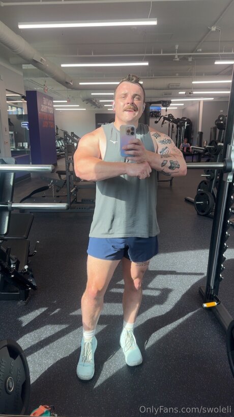 Swoleli art actress pic