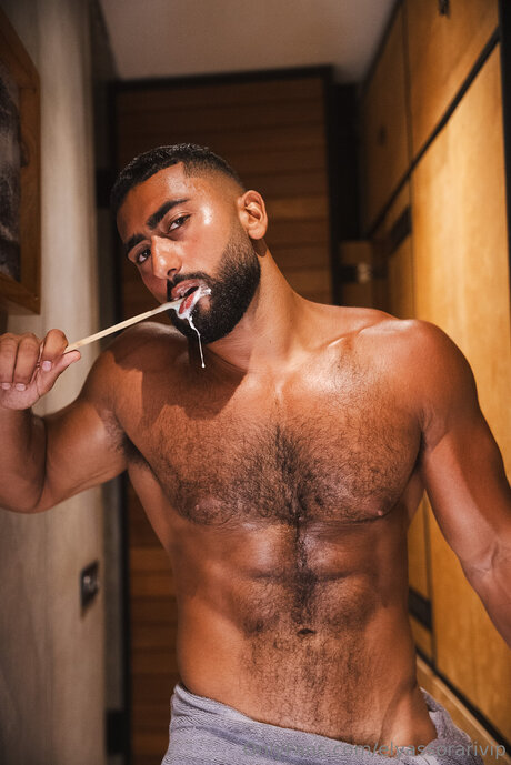 Yourpersianking nude model archive