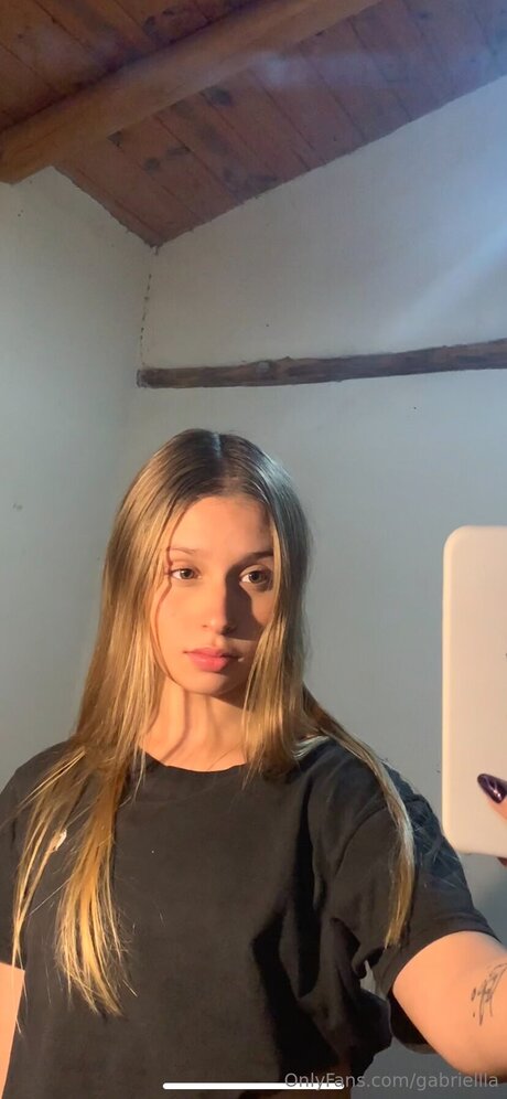 Gabriellla model porn photos