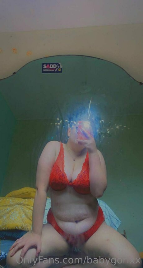 Babygorlxx naked model gallery