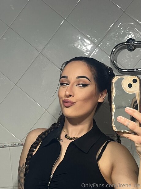 Irene Ne nice model image