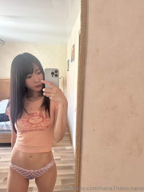 Nana7nano Nano sexy star picture