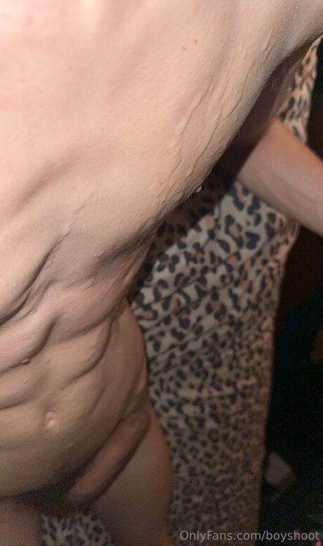 Boyshoot nude actress pictures