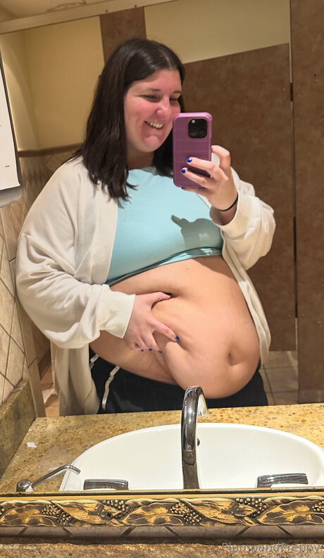 beautiful shemale onlyfans nude img