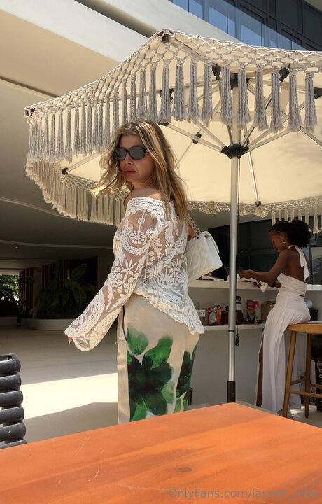 Dr Louren pornstar beautiful img